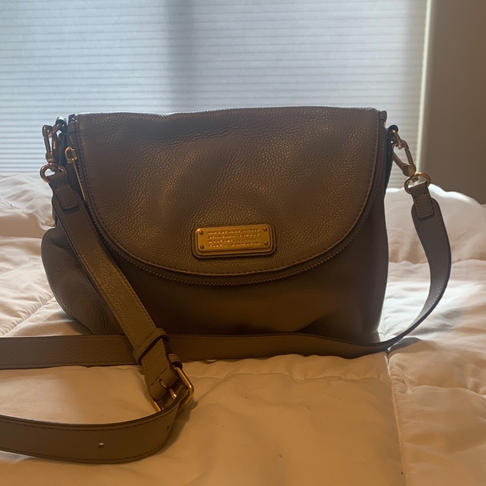 Marc Jacob’s soft leather crossbody purse